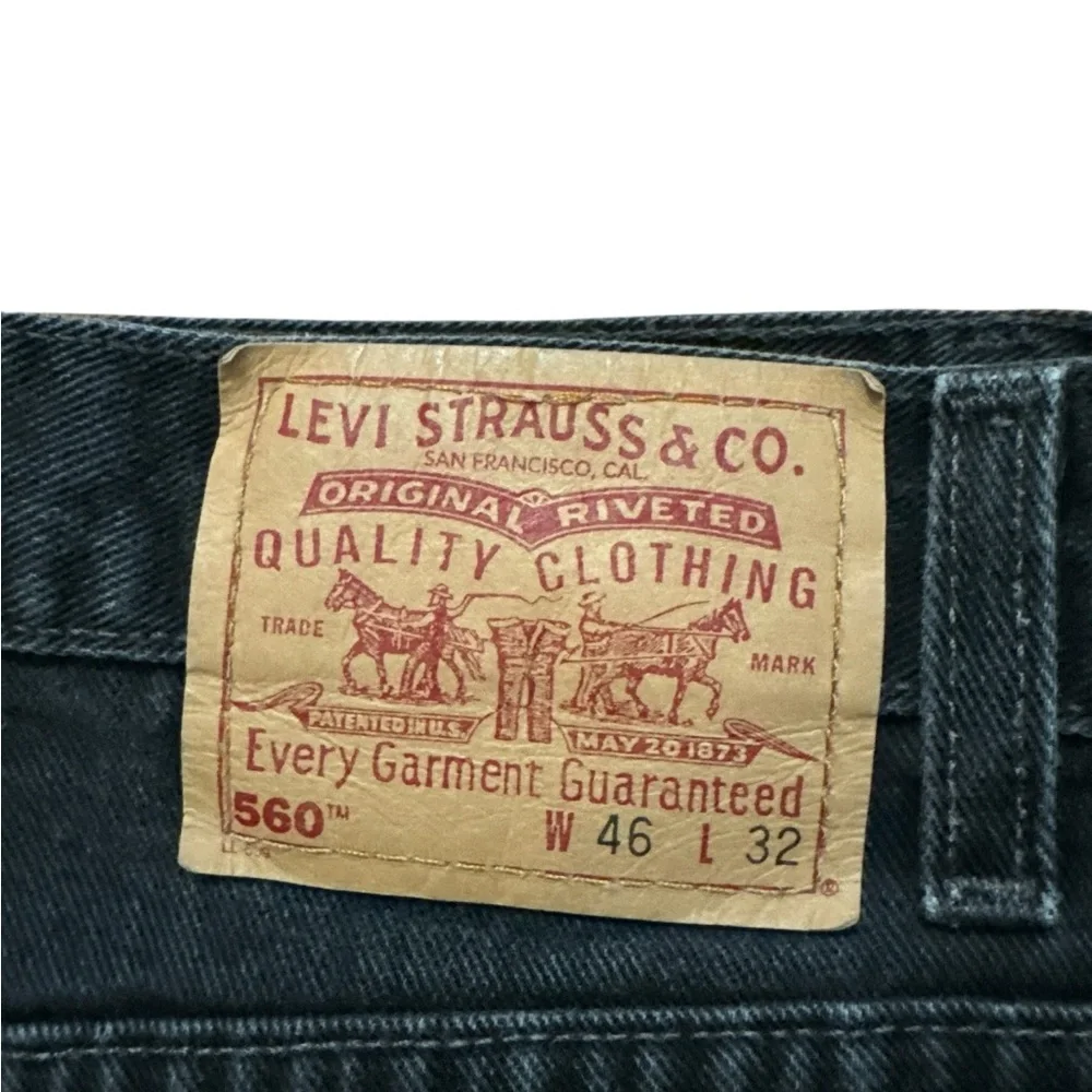 Vintage Levi’s 560‎ Men’s Size 46x32 Black Denim Tapper Leg Y2K Faded Red Tab